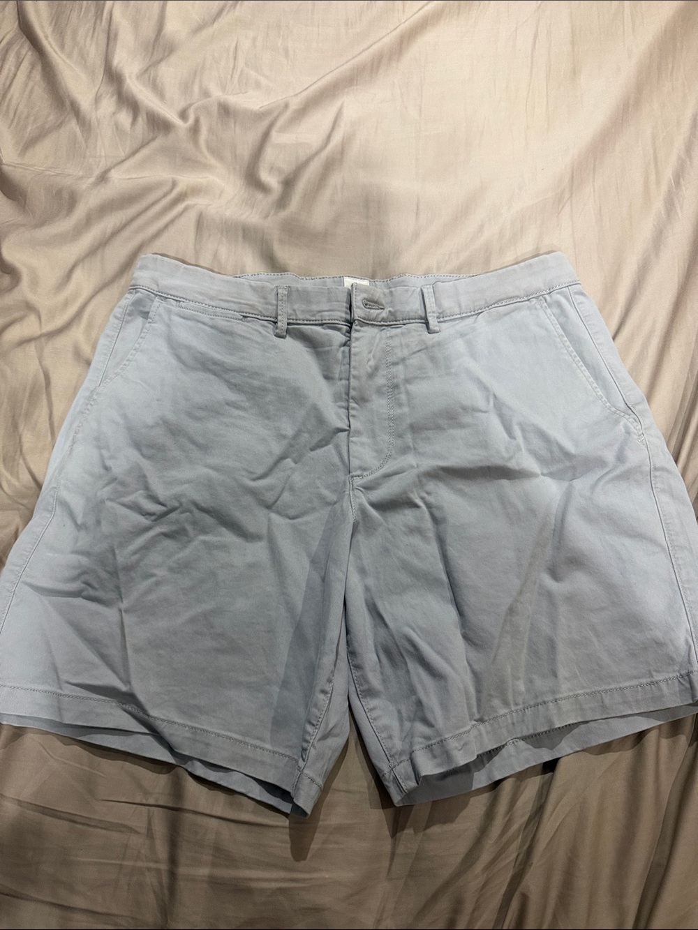 GAP Silver/Grey Cotton 7” Shorts